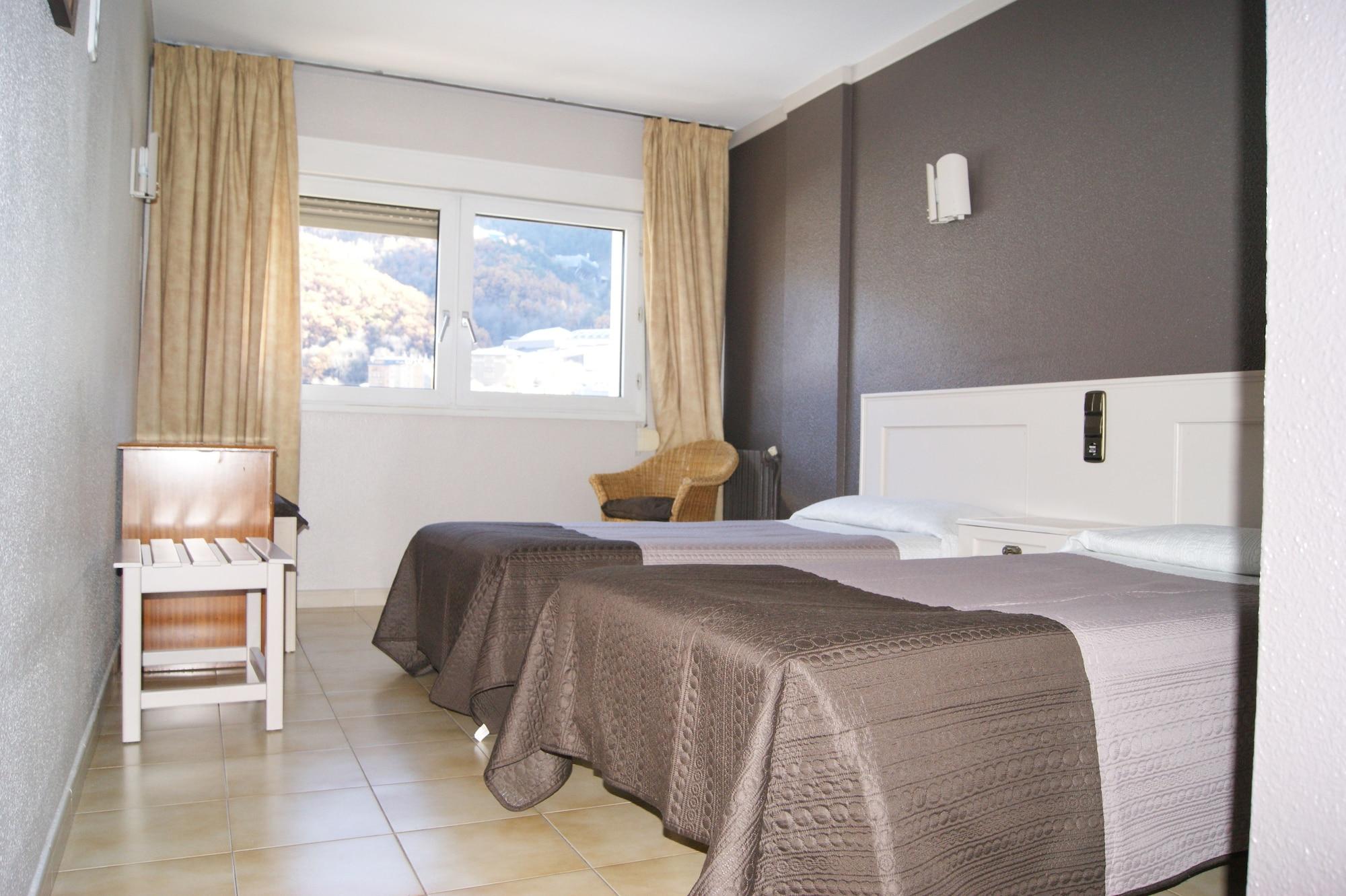 Hotel Font Del Marge Andorre-la-Vieille Extérieur photo